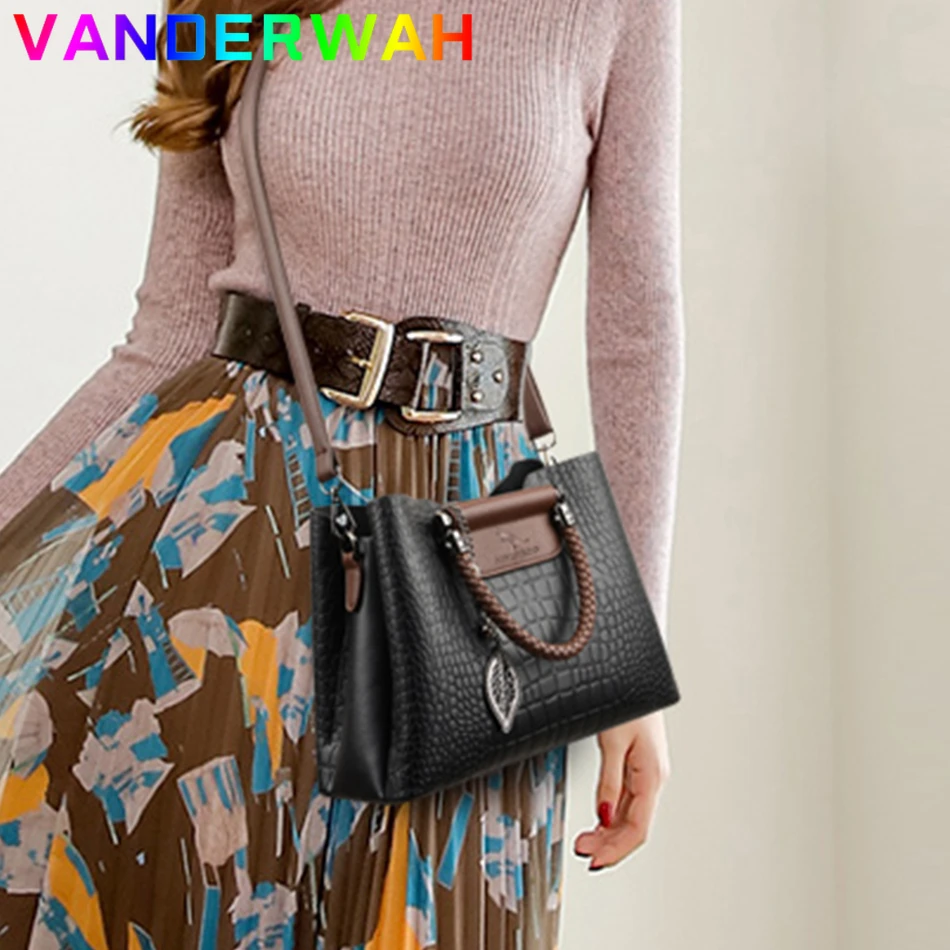 Bolso cruzado de cocodrilo de  - Women'S Bags Jacquemus reseña y precio